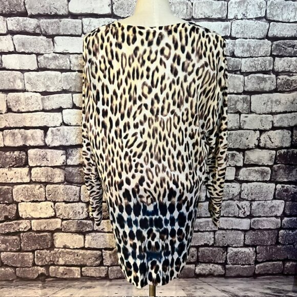 Chico's Animal Print Long Sleeve Button Down Cardigan Sweater Size XL - Picture 6 of 10